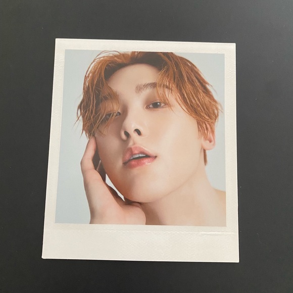 KPOP / ASTRO / YOON SANHA POLAROID - Picture 1 of 5